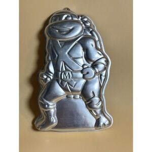 Wilton Teenage Mutant‎ Ninja Turtles Cake Pan Michelangelo 1989 TMNT 2105-3075